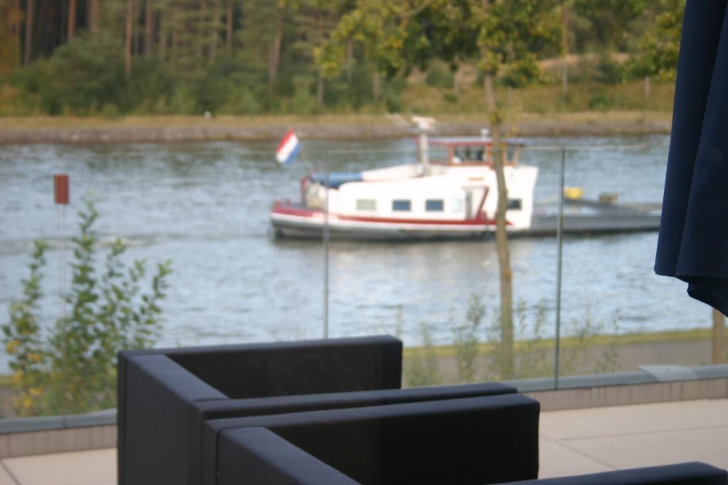 Loft Aan Het Water Bed & Breakfast Grobbendonk Екстериор снимка
